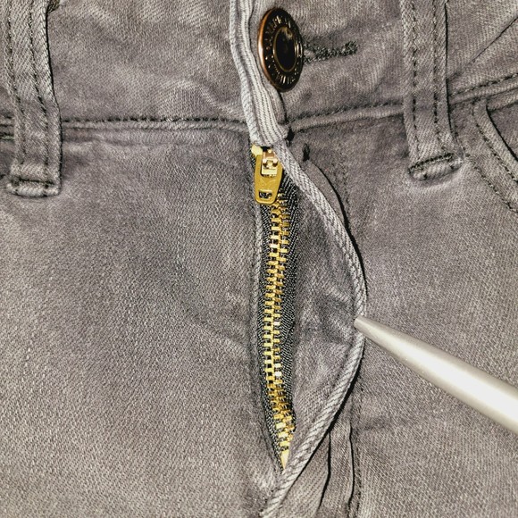 American Eagle Juniors 0 High Rise Skinny Ankle Distressed Acid Black Wash Jeans - Picture 7 of 12